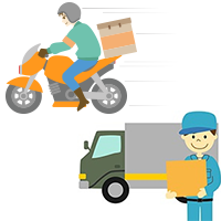 バイクで宅配しているイメージとトラックで荷物を宅配しているイメージ